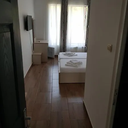 Ξενοδοχείο Elixirum 3*