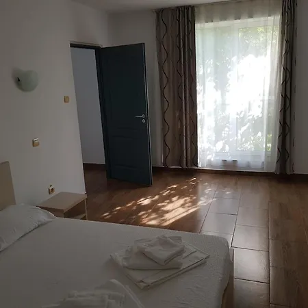 Ξενοδοχείο Elixirum 3*