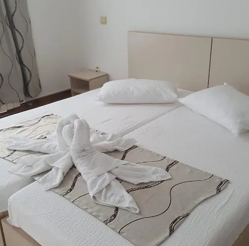 מלון Elixirum 3*